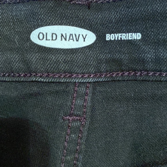 Old Navy Boyfriend Shorts - Picture 3 of 4